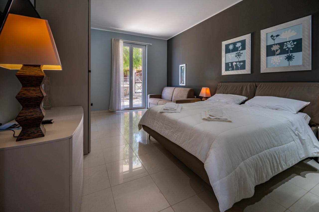 Villa Floyd Charming Rooms B&B Пакино Экстерьер фото