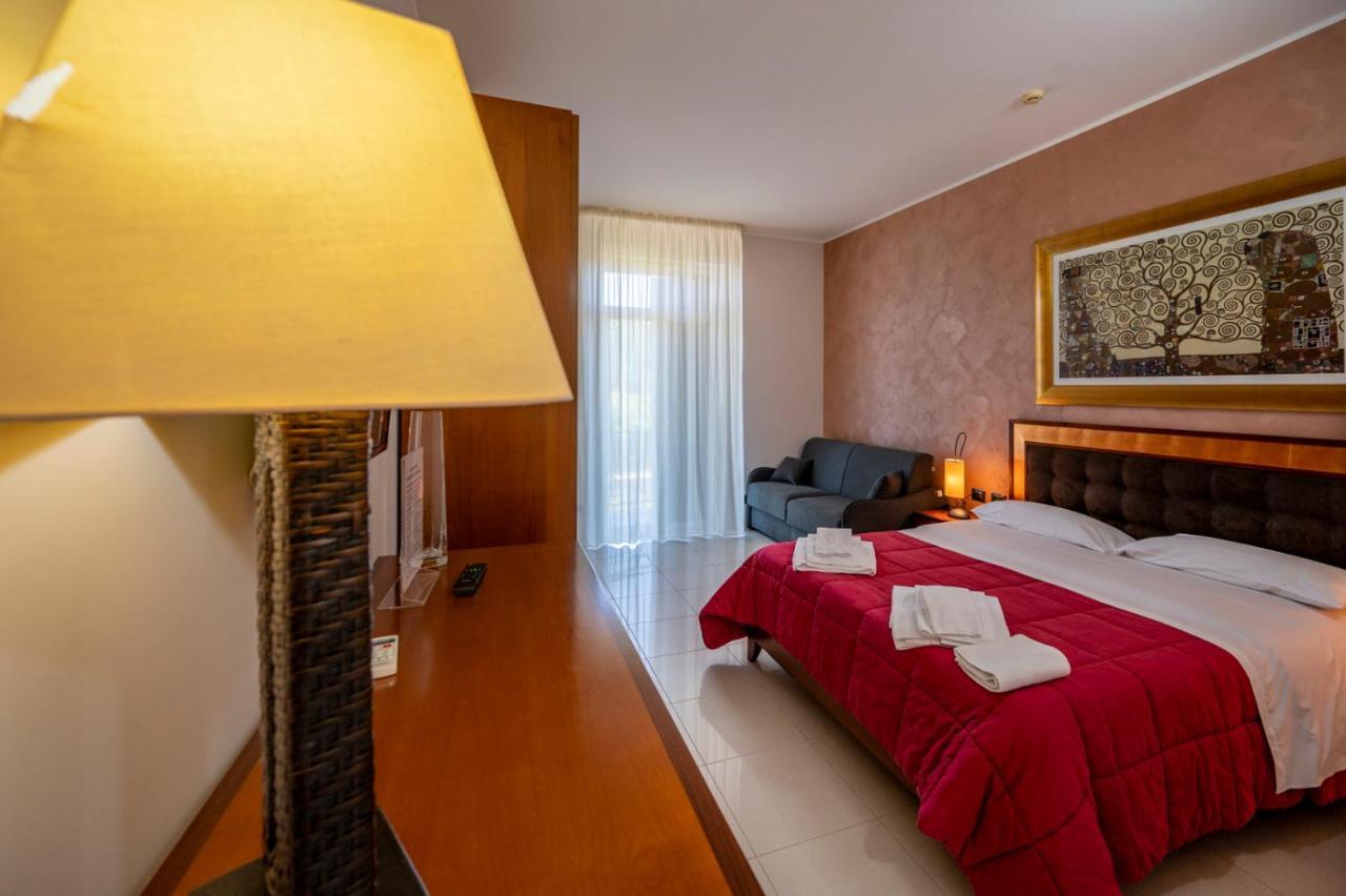 Villa Floyd Charming Rooms B&B Пакино Экстерьер фото