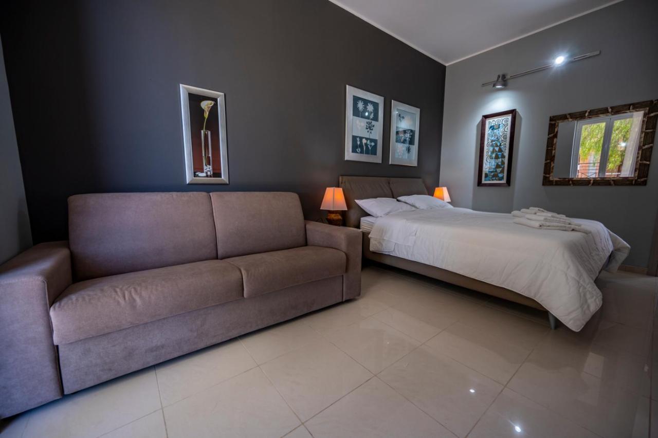 Villa Floyd Charming Rooms B&B Пакино Экстерьер фото