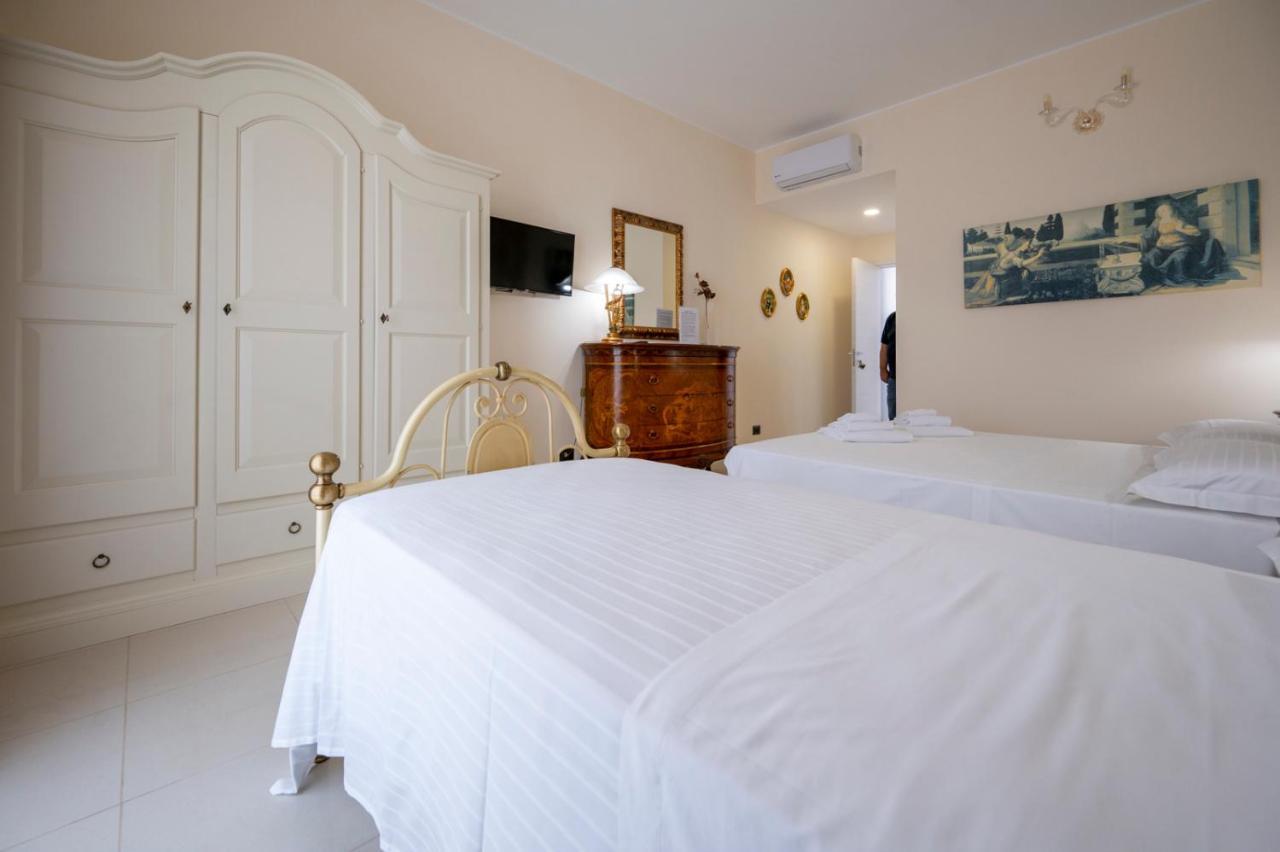 Villa Floyd Charming Rooms B&B Пакино Экстерьер фото